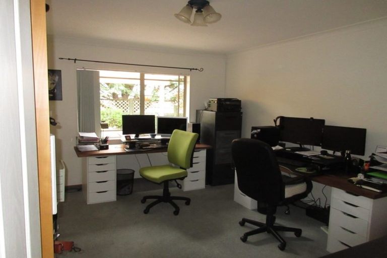 Photo of property in 150 Langdale Avenue, Paraparaumu, 5032