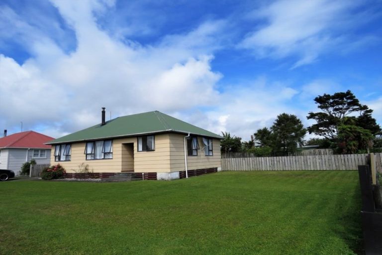 Photo of property in 26 Colvin Street, Westport, 7825