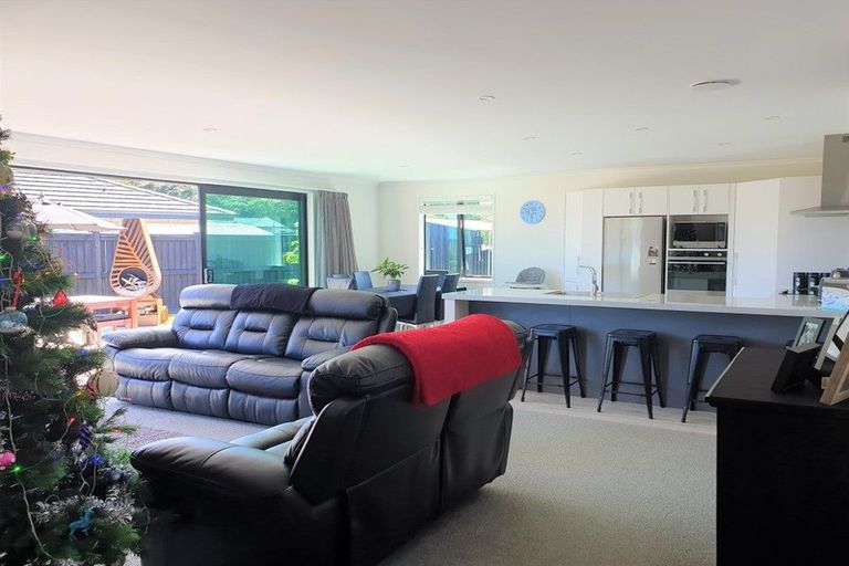 Photo of property in 17 Ridgeway Drive, Greymouth, 7805