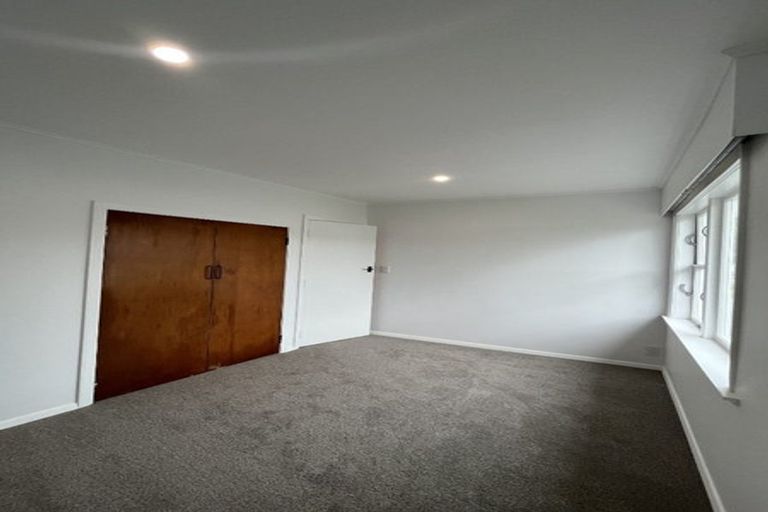 Photo of property in 72 Westminster Road, Wainuiomata, Lower Hutt, 5014