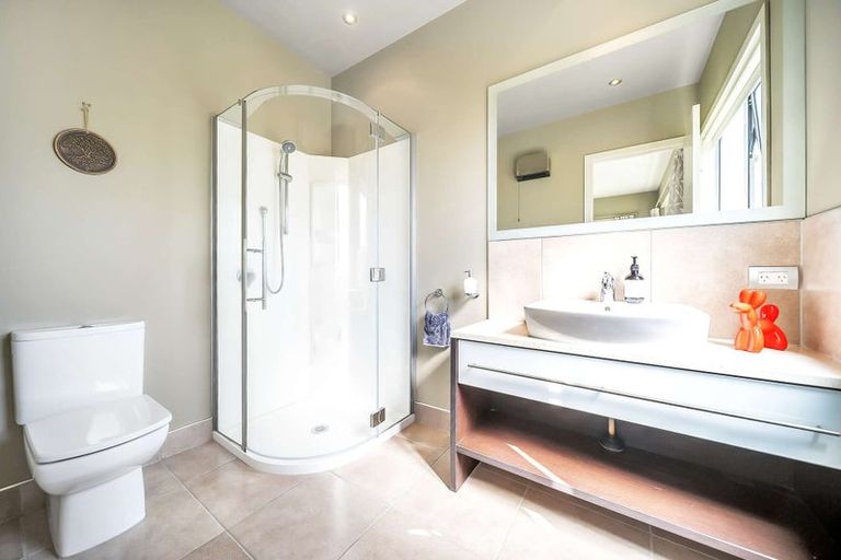 Photo of property in 40 Breaksea Street, Te Anau, 9600