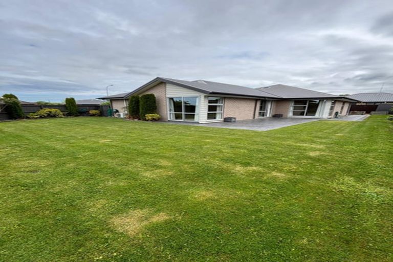 Photo of property in 2 Tripoli Street, Rangiora, 7400