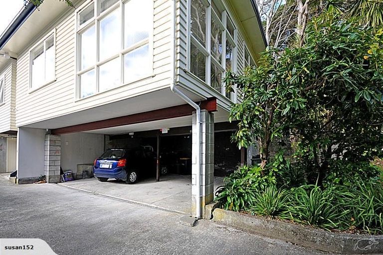 Photo of property in 95 Nottingham Street, Karori, Wellington, 6012