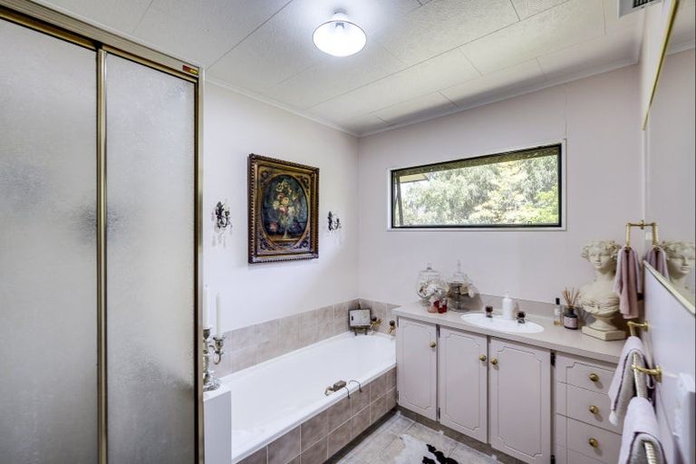 Photo of property in 153 Poraiti Road, Poraiti, Napier, 4182