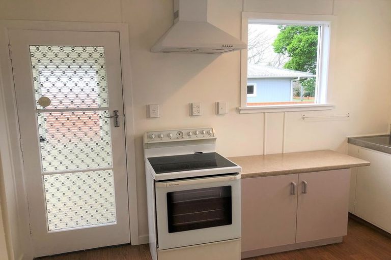 Photo of property in 19 Princess Street, Te Puke, 3119