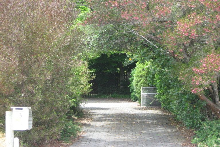 Photo of property in 13 Hilldale Place, Hillsborough, Christchurch, 8022