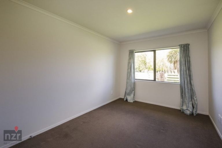 Photo of property in 135 Hansens Line, Newbury, Palmerston North, 4475