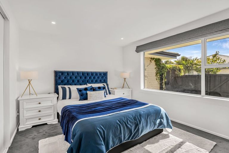 Photo of property in 500c Harewood Road, Harewood, Christchurch, 8051