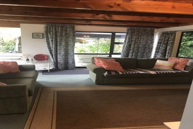 Photo of property in 90a The Circle, Manly, Whangaparaoa, 0930