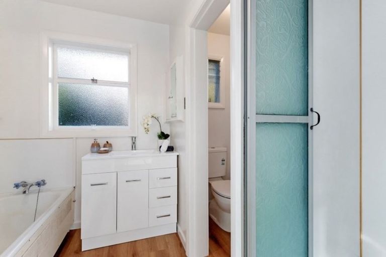 Photo of property in 13 Weir Place, Hoon Hay, Christchurch, 8025