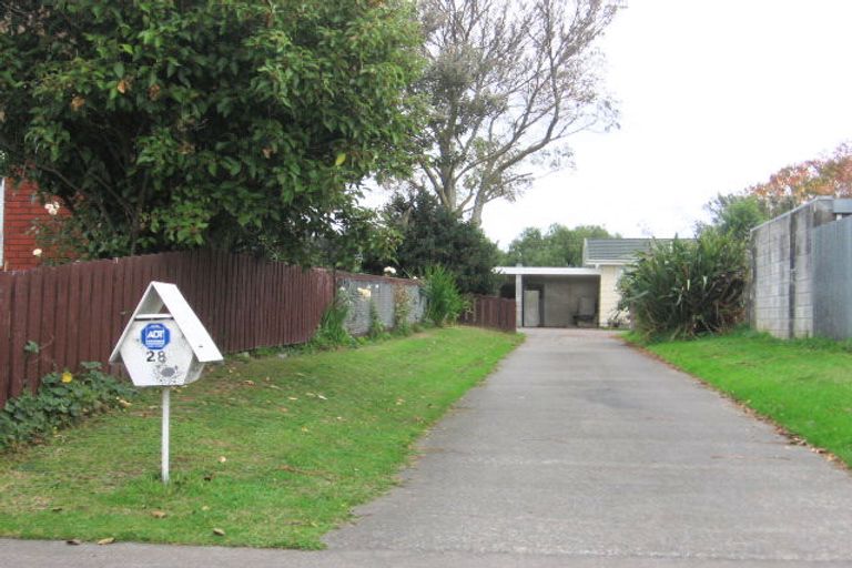 Photo of property in 26 Amberley Avenue, Westbrook, Palmerston North, 4412
