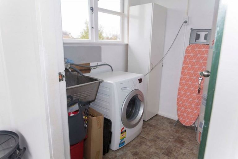 Photo of property in 28 Victor Street, Dannevirke, 4930