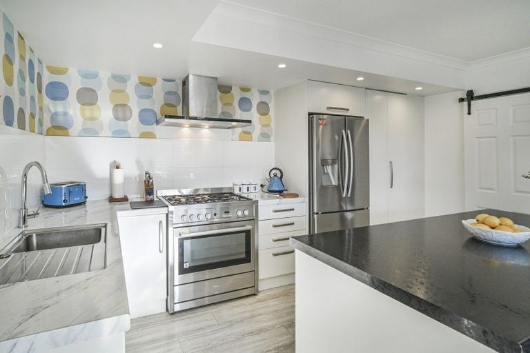 Photo of property in 702 Rainbow Avenue, Parkvale, Hastings, 4122