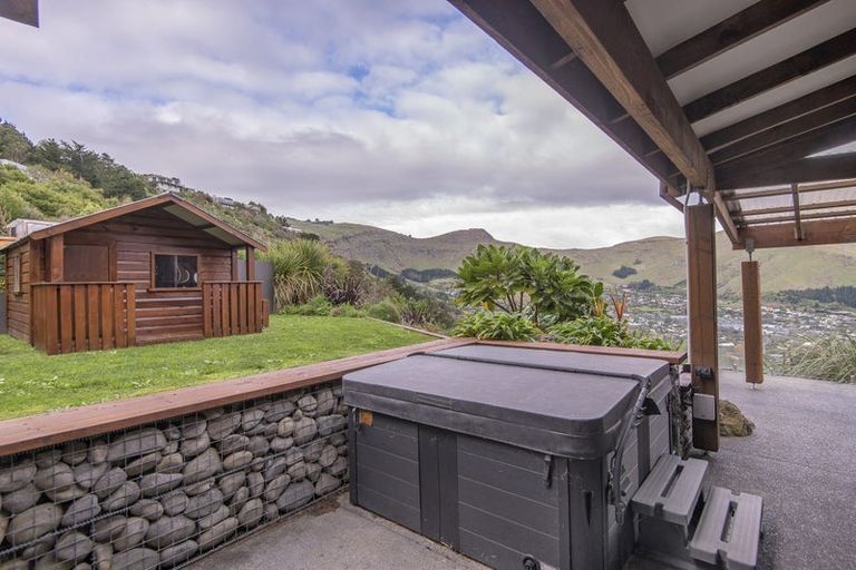 Photo of property in 5 Lapwing Lane, Mount Pleasant, Christchurch, 8081