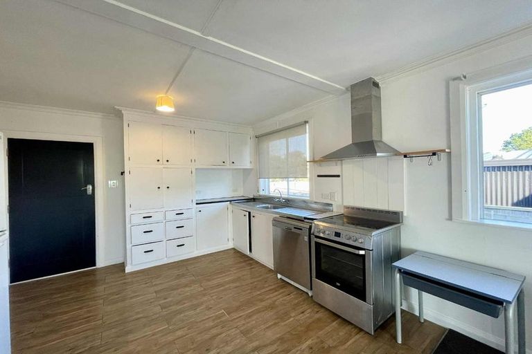 Photo of property in 59 Browne Street, Waitara, 4320