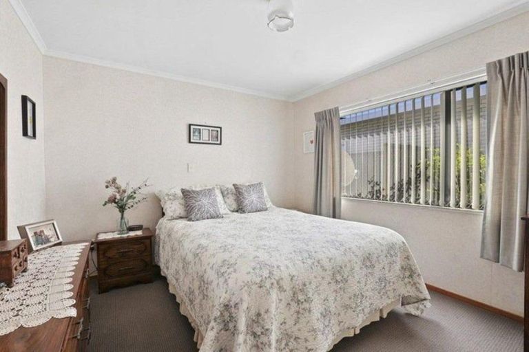 Photo of property in 1/30 Whiteley Street, Moturoa, New Plymouth, 4310