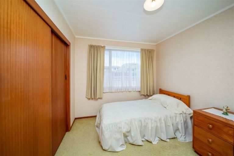 Photo of property in 11 Puriri Street, Hawera, 4610