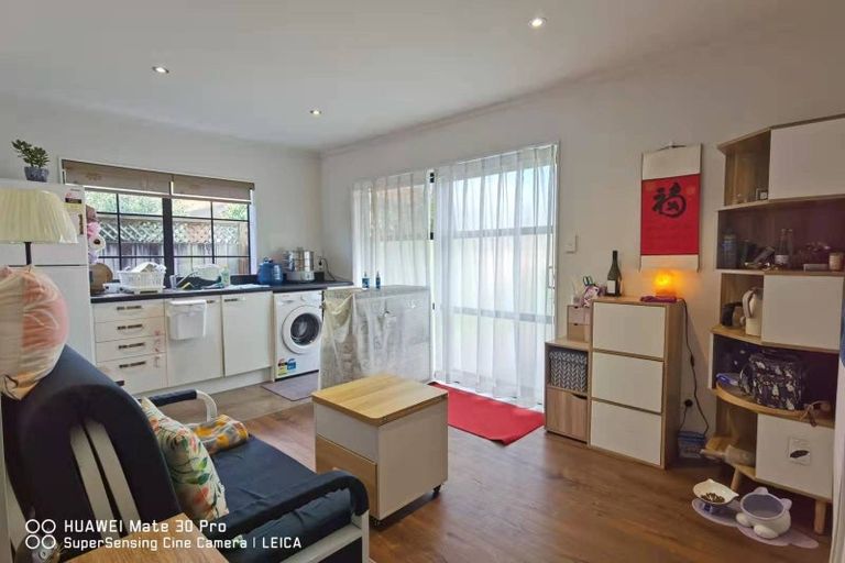 Photo of property in 43 Frank Nobilo Drive, Golflands, Auckland, 2013