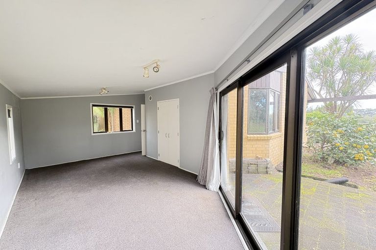 Photo of property in 412 Taupaki Road, Kumeu, 0892