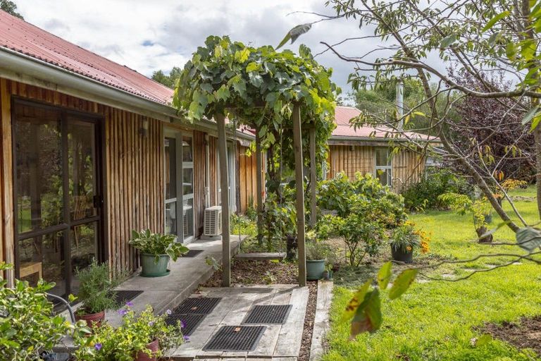 Photo of property in 839b Chester Road, West Taratahi, Carterton, 5791