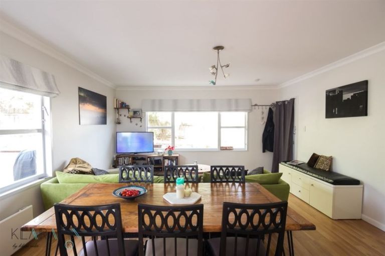 Photo of property in 1/1 Broadview Place, Howick, Auckland, 2014