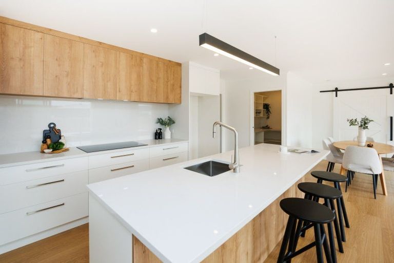 Photo of property in 6 Kanzan Grove, Maewa, 4702