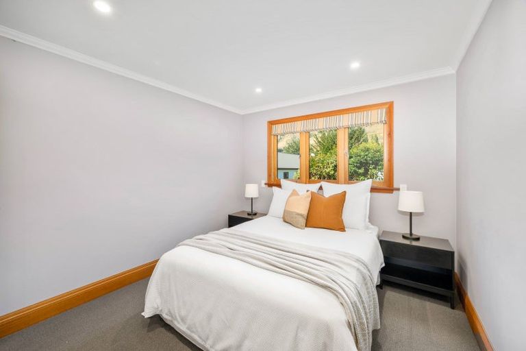 Photo of property in 32 Old Station Avenue, Wanaka, 9305