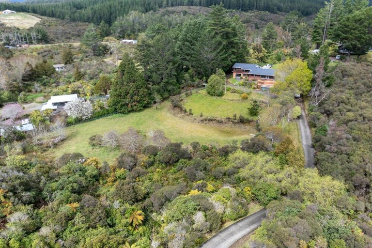 Photo of property in 70 Kaitoke Loop, Kaitoke, Upper Hutt, 5018