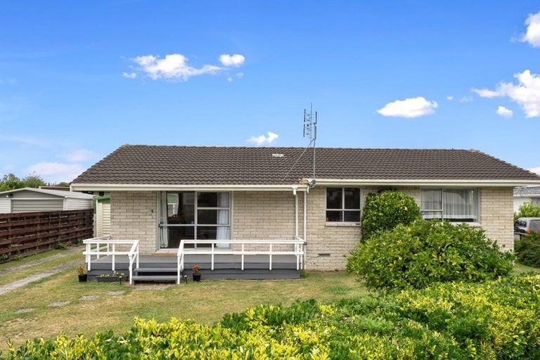 Photo of property in 5 Page Place, Hamilton East, Hamilton, 3216