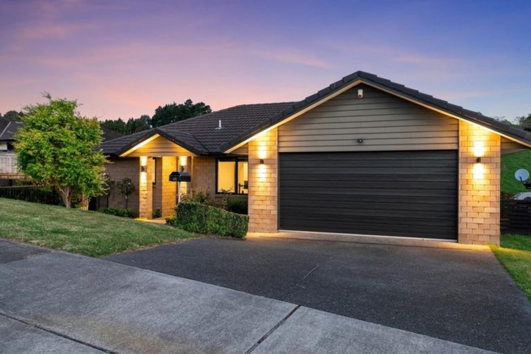 Photo of property in 92 Falcon Drive, Welcome Bay, Tauranga, 3112