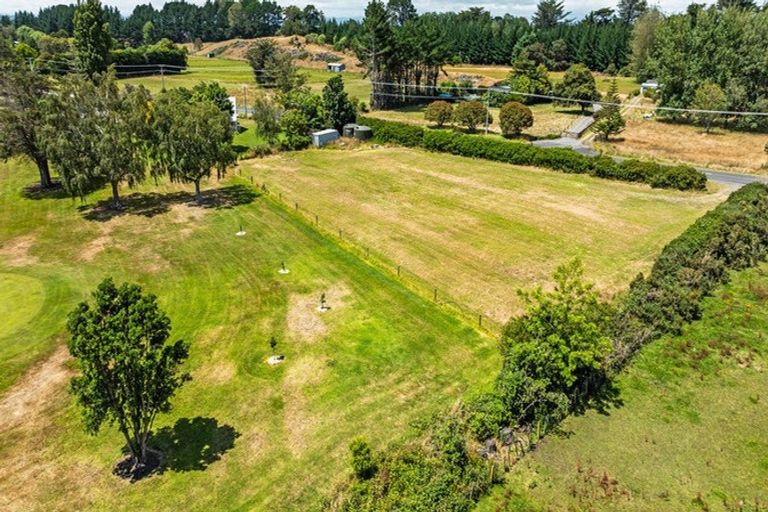 Photo of property in 110 Raumai Road, Bulls, 4894