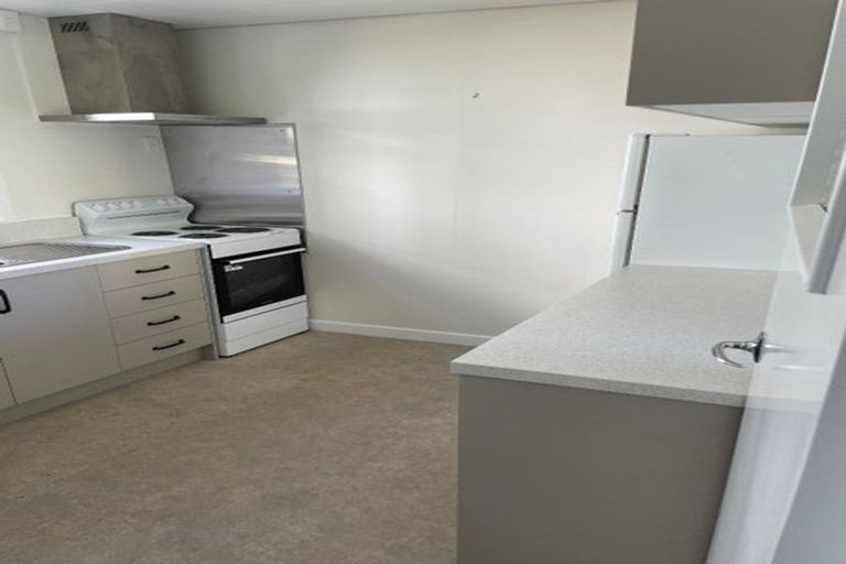 Photo of property in 1/131 Glenmore Street, Kelburn, Wellington, 6012