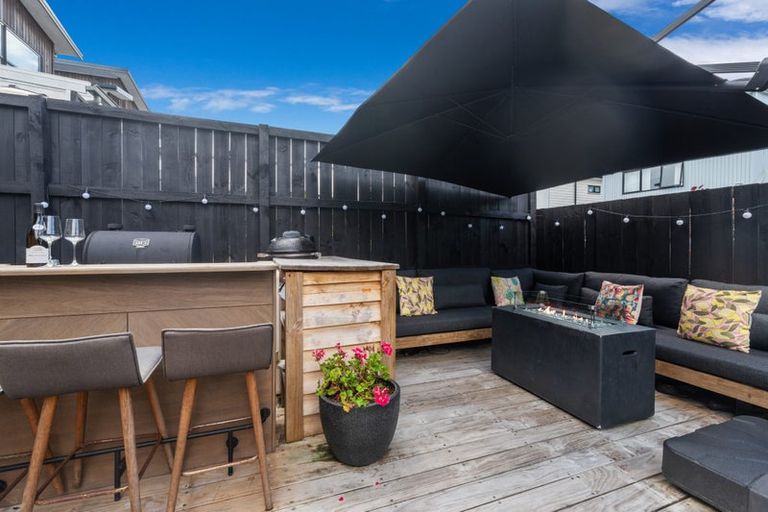 Photo of property in 11 Oioi Road, Hobsonville, Auckland, 0616