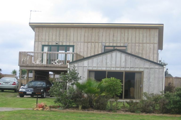 Photo of property in 614 Matarangi Drive, Matarangi, Whitianga, 3592