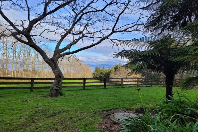 Photo of property in 203 Fryer Road, Hamurana, 3097