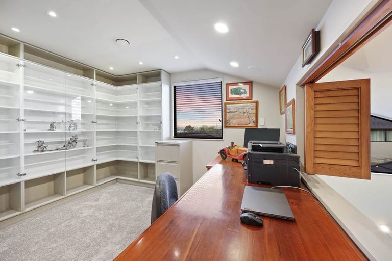 Photo of property in 253 Wellington Street, Pukekohe, 2120