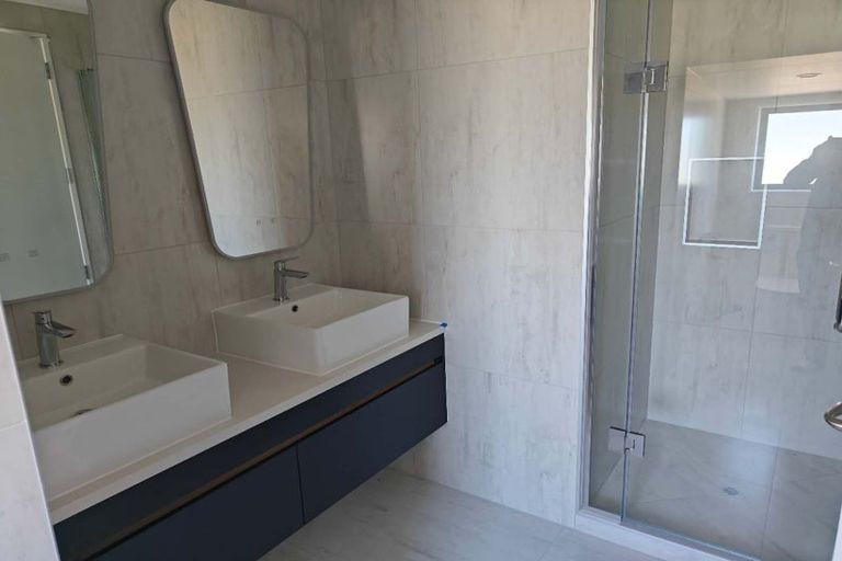 Photo of property in 12 Coopworth Street, Karaka, 2580