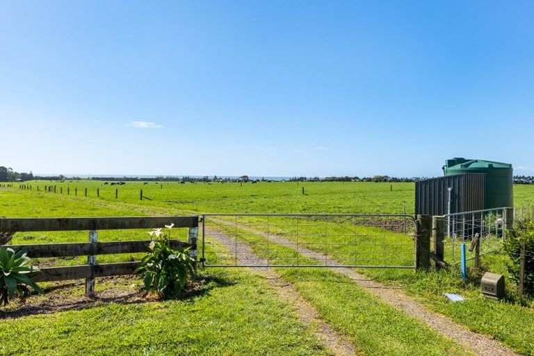 Photo of property in 50 Johnston Street, Brixton, Waitara, 4382