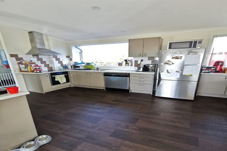 Photo of property in 223b Don Buck Road, Massey, Auckland, 0614