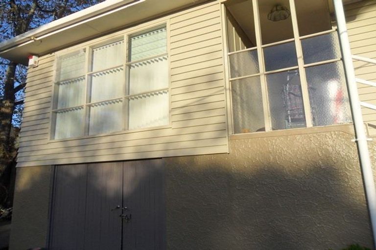 Photo of property in 62a Seabrook Avenue, New Lynn, Auckland, 0600