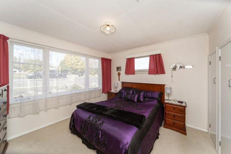 Photo of property in 257 High Street, Eltham, 4322