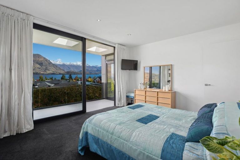 Photo of property in 47 Forest Heights, Wanaka, 9305