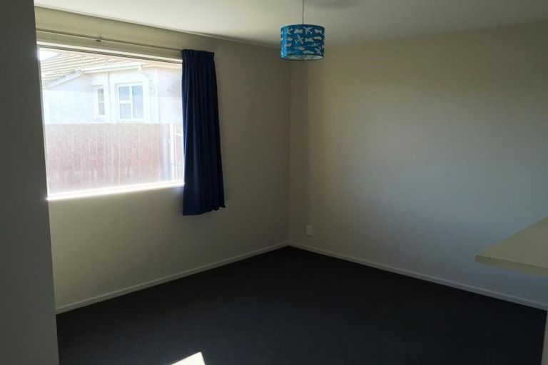 Photo of property in 16 Amyes Road, Hornby, Christchurch, 8042