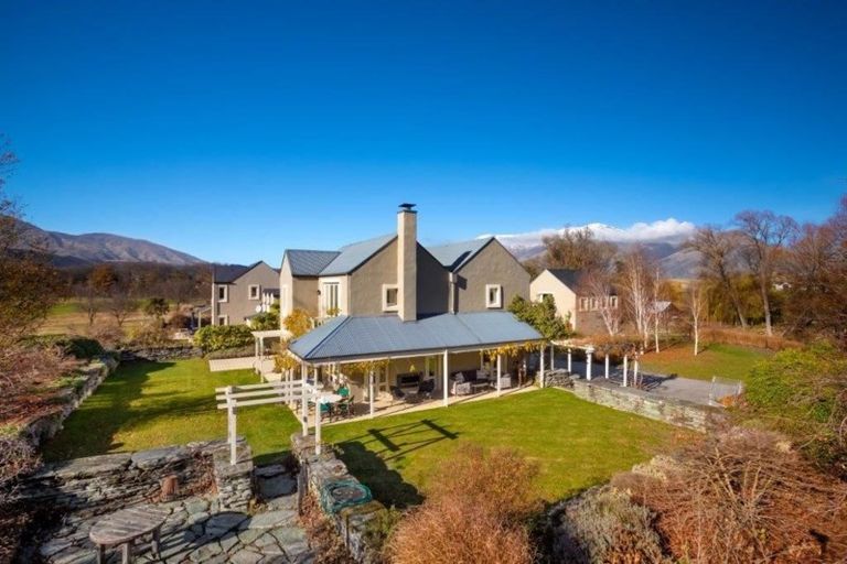 Photo of property in Millbrook Resort, 1 Streamside Lane, Arrowtown, 9371