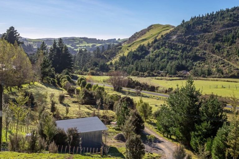 Photo of property in 132 Mount Holdsworth Road, Mount Holdsworth, Carterton, 5791