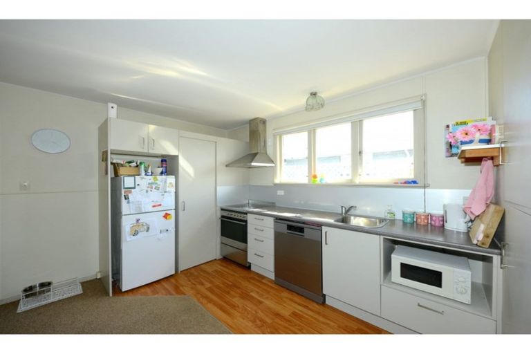 Photo of property in 2/8 Arawa Street, Shirley, Christchurch, 8013