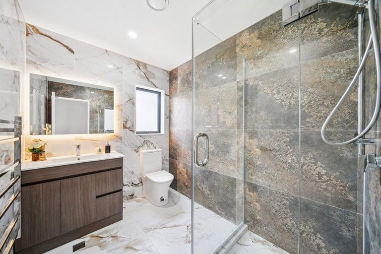Photo of property in 3/9 Wilson Place, Papakura, 2110