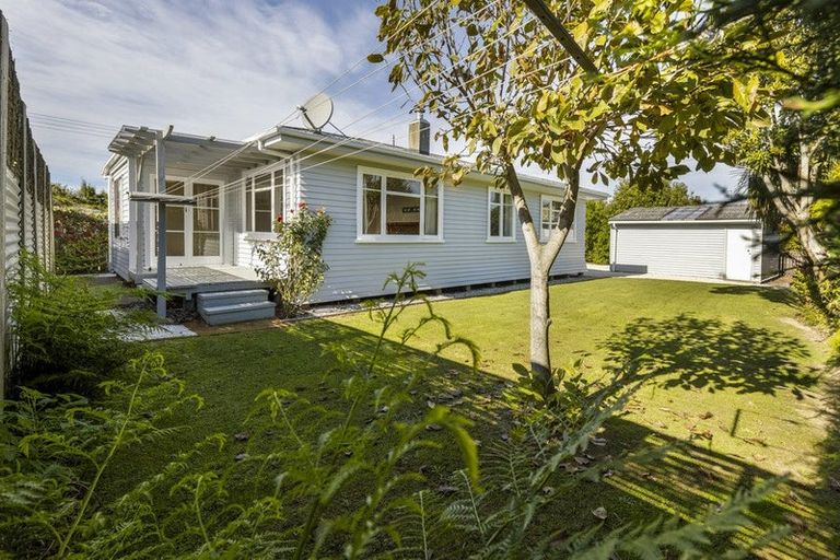 Photo of property in 24 Lucas Street, Riversdale, Blenheim, 7201
