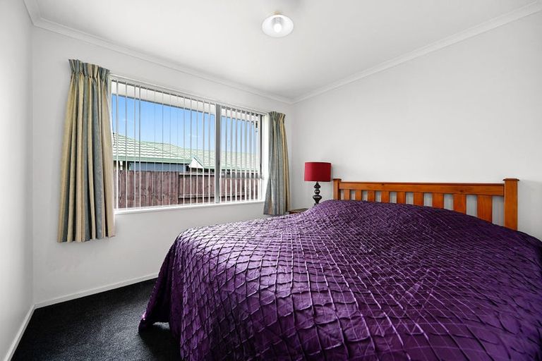 Photo of property in 2 Shannon Place, Nawton, Hamilton, 3200