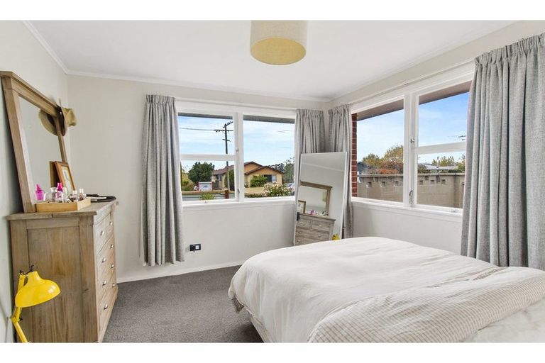 Photo of property in 24 Kowhai Street, Highfield, Timaru, 7910